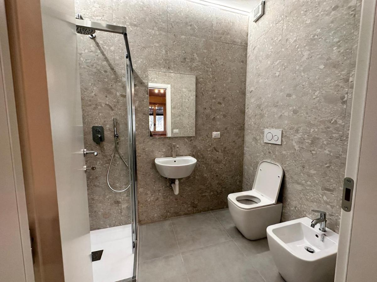 Giramondo Apartment Centrale Milan Exterior photo